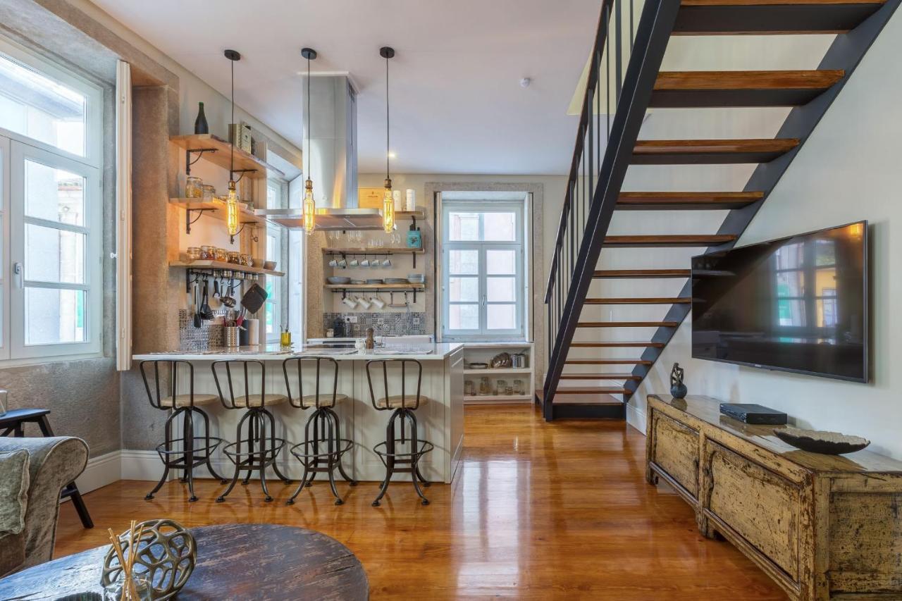 Elegant 2Br Duplex In City Center By Lovelystay Porto Exteriér fotografie