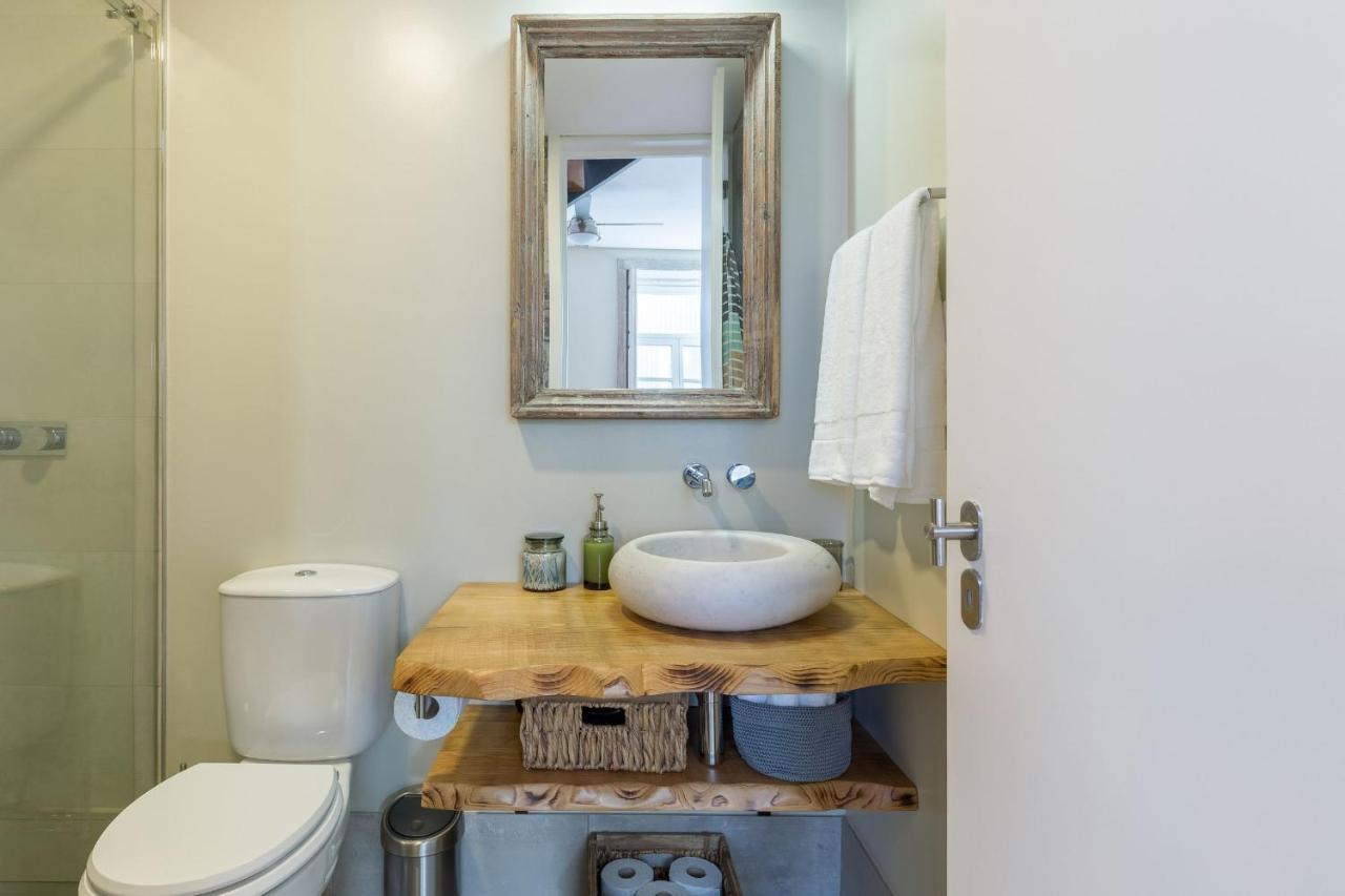 Elegant 2Br Duplex In City Center By Lovelystay Porto Exteriér fotografie