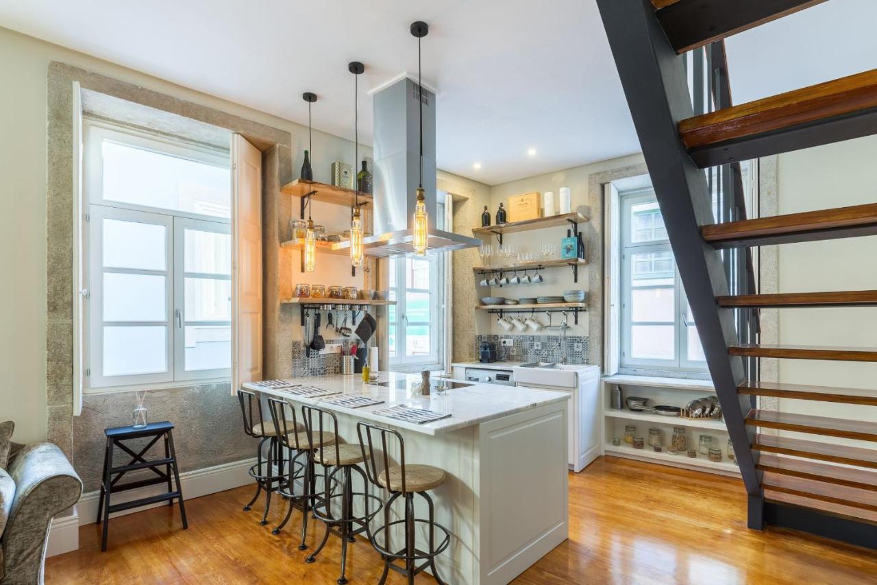 Elegant 2Br Duplex In City Center By Lovelystay Porto Exteriér fotografie